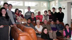 Bobby and Barbara Griffin, residents of Trillium Woods, with their children and grandchildren, posing together for a photo.